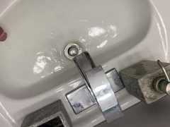 Home alone pissing in my step mom bathroom sink moaning pissgasm watch SQUIRT at END felt amazing