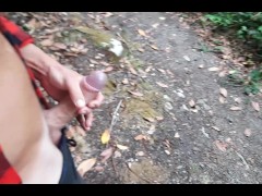 Video Walker catches stranger jerking off and sucks him off until cumshot