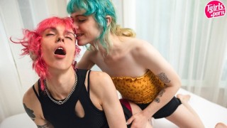 TGIRLS PORN Poppy And Sierra Bee Outperform Each Other