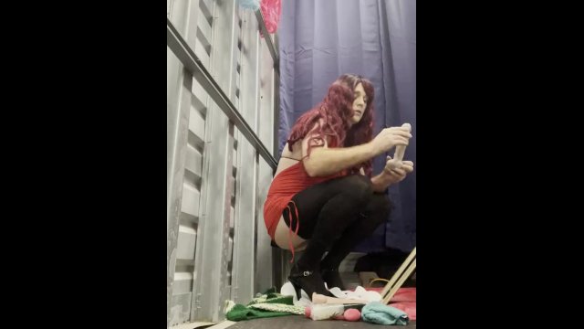 CindiCsissy red dress Sissygasm. Cum for u.