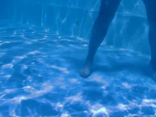 Las Vegas. Hot wife fucking guy from the pool in hotel window (16th floor)