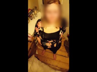 Soaking Ex Girlfriend in Piss and_Spraying Pee All Over Her_Room [no Sound]