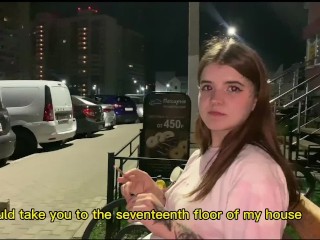 I Met a Schoolgirl on the Street and Fucked her in the Entrance.