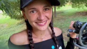 Молоденькая нимфа соблазнила парня и пригласила его в гости на анал