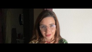 Gesichtsbehandlung für deine Stiefmutter POV Mama-Fetisch