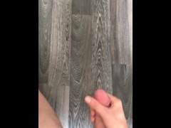 Grosse queue gicle du sperme partout