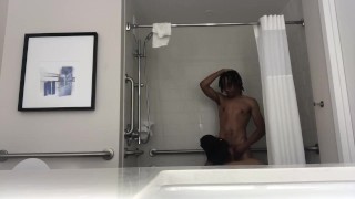 BIG BOSS 2x Get Head In The Shower . Subscribe Today (joplugga)