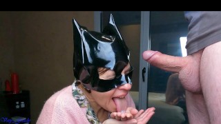 MILF Catwoman Performs A Close-Up Blowjob Before Swallowing Cum Throbbing To Play With Next