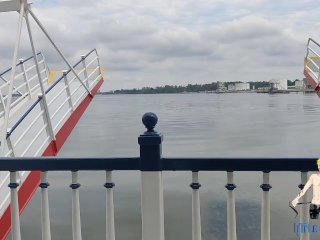 River tour on the S.S. FINGERING!