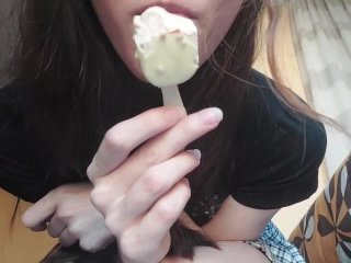 Giantess Eat AnIce Cream and You Are_the Dessert