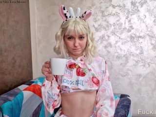 Russian chick got very horny and gave her ass for fucking