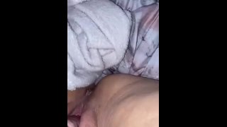 Pawg explodes all over toy