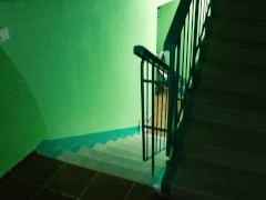 Мама Дома? Тогда Трахну Тебя в Подъезде 8/16