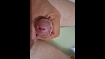 masturbation in the bathtub