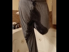 Wetting - Screenshot 11 of 16 - Piss