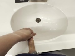 TAKING A DRY SHOWER AT LOWES *PREVIEW* (LINK ON PROFILE)