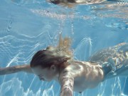 Preview 4 of Mimi Cica yet again shows how sexy she can swim