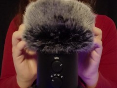 • Fluffy Microphone • - Screenshot 15 of 16 - Scratching