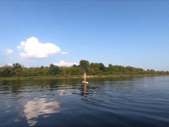 Голенькая плыву на сапе - Screenshot 14 of 16 - Swimsuit