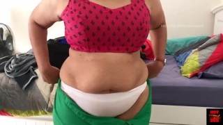 Indiase Goddess Hira in Saree Blouse, Panty en Petticoat