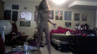 Espías a Naked Beth a través de la webcam de nuevo (sala limpia Naked en tiempo real)