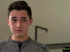Hot Stepsister Kyler Quinn Wants Stepbrothers Cock - S21:E5 - Screenshot 2 of 16 - Big Dick