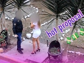 Chica Latina Acepta Follar Con un Extraño Por Algo De Dinero (pillada En La Calle)