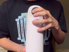 初めての電動オナホールで悶絶するM男大学生 - Screenshot 8 of 16 - Candfans