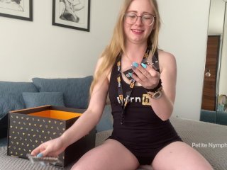 Blonde Aussie_PetiteNymphet's 25k Subscribers Giftbox Try-on &Unboxing