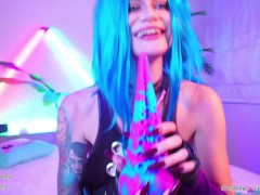 Wet Jinx fucks her holes with a big monster dildo - virtual__lady