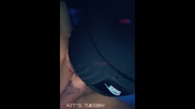 Eating her fat pussy in the car 