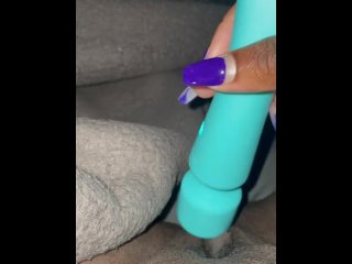 Pregnant Mommy has some me time