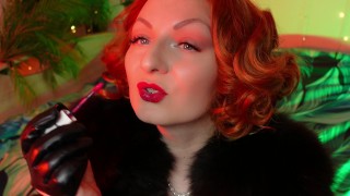 Close-Up Lipstick Fetish Video ASMR Blogger Arya In FUR
