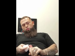 Dad busting a nut at work - Screenshot 16 of 16 - Vitiligo