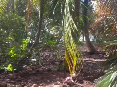 lil d klaps Valerie kay on a jetski - Screenshot 14 of 16 - Riding Orgasm