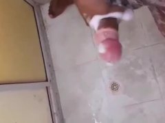 بنت الباطرونة تتهزو فالبرتوش ديال مها وهي تتوحوح بكثر الزكاة🇲🇦👀 - Screenshot 14 of 16 - Marocain