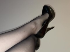Video Sexy Nylon Legs Tease with Dangling