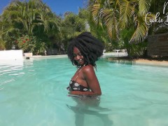 Come on, enjoy this beautiful day with Sexy Ebony Lady!