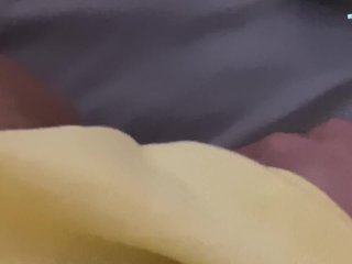 was so needy that_I laid on my backpack to touchmyself after class