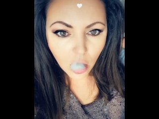Watch me smoke @kallykat3