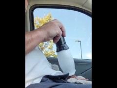 Lunchbreak edging - Screenshot 4 of 16 - Masturbation