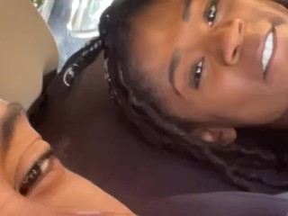 Lil D подбирает Dreadhead Ebony возит ее для секса Pt 2