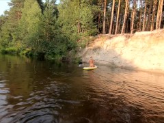 Голая прогулка на сапе по лесной реке - Screenshot 15 of 16 - Public Exhibitionist