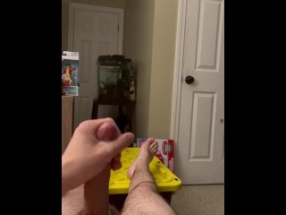 Cumming on myself Feet Twitching