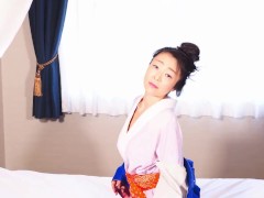 常に女将が密着つきっきり 丁寧に貴方の欲望をもてなす 最高のエロ旅館 - Screenshot 13 of 16 - 熟女