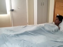 Stepson sharing bed stepmon for trip - Screenshot 2 of 16 - Mommy