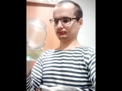 Ссаной побляди вонюше нравится быть мочехлебкой - Screenshot 13 of 16 - Tiny Dick