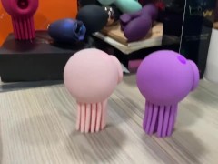 Tracy's Dog Sex Toy, Cute Octopus are DANCING Together!! HAHAHA