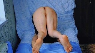 Gros cul blonde transexuelle butin grosses cuisses cornée dame garçon chaud