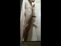 Man is  on while bathing - Screenshot 8 of 16 - Horny